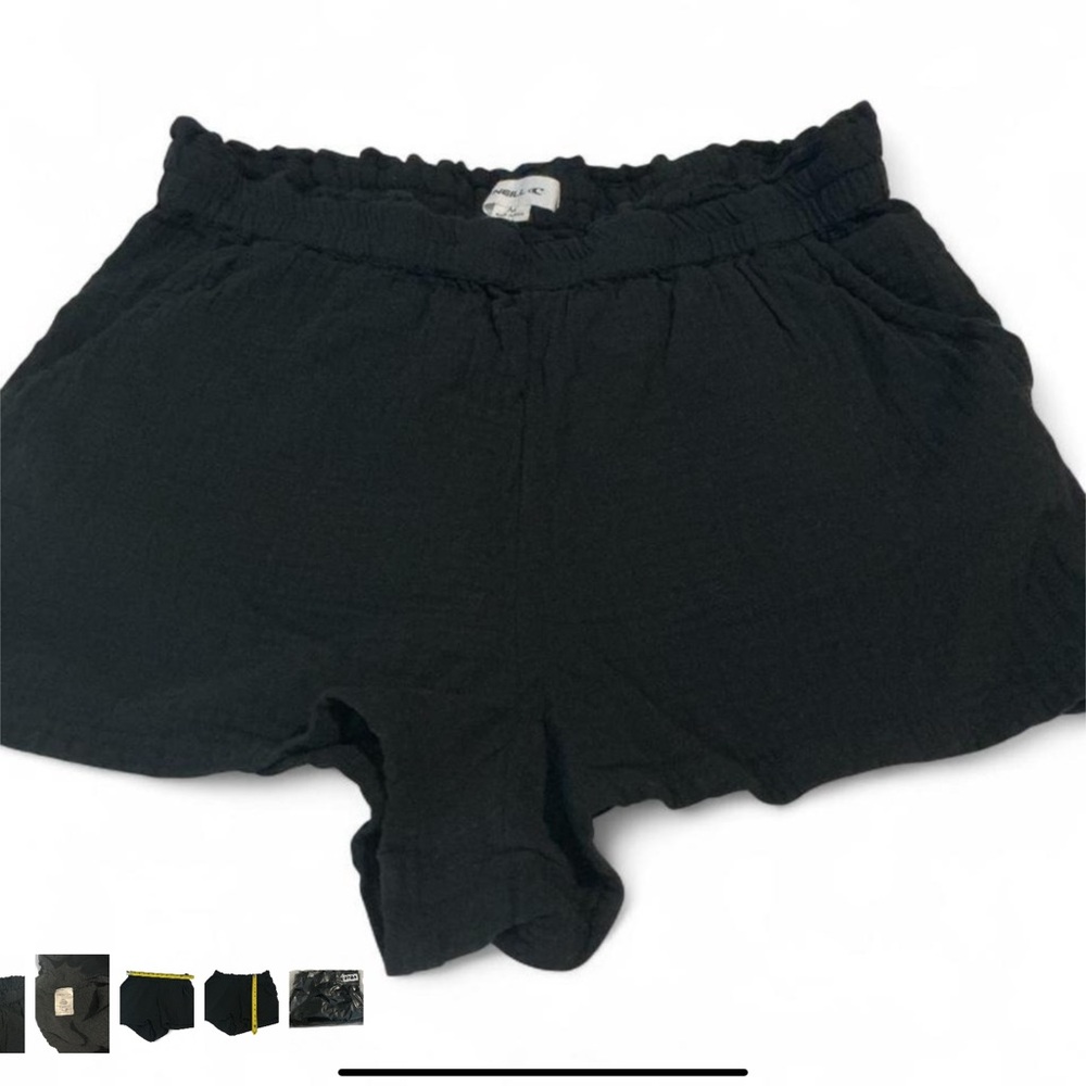 O'Neill Black High-Waist Elastic-Waist Casual Shorts, size medium.